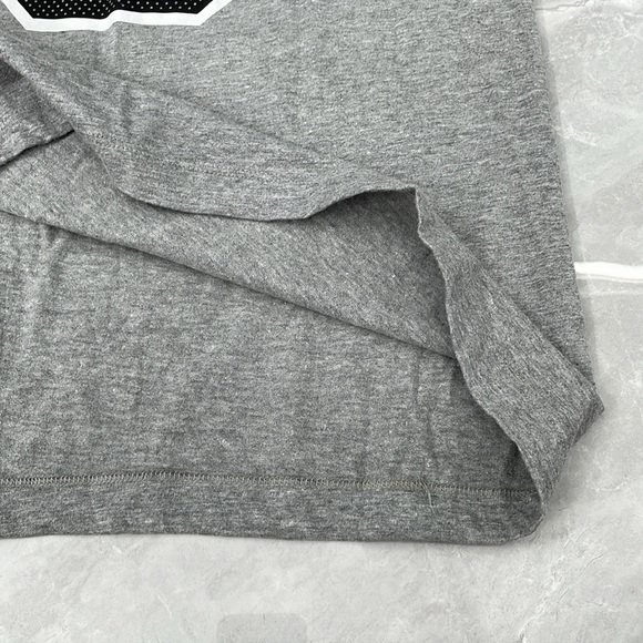 Men’s The Nike Tee Raiders Josh Jacobs #28 Short Sleeve Shirt XL - Picture 10 of 16
